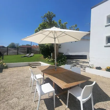 La Maison De Marie Holiday home *